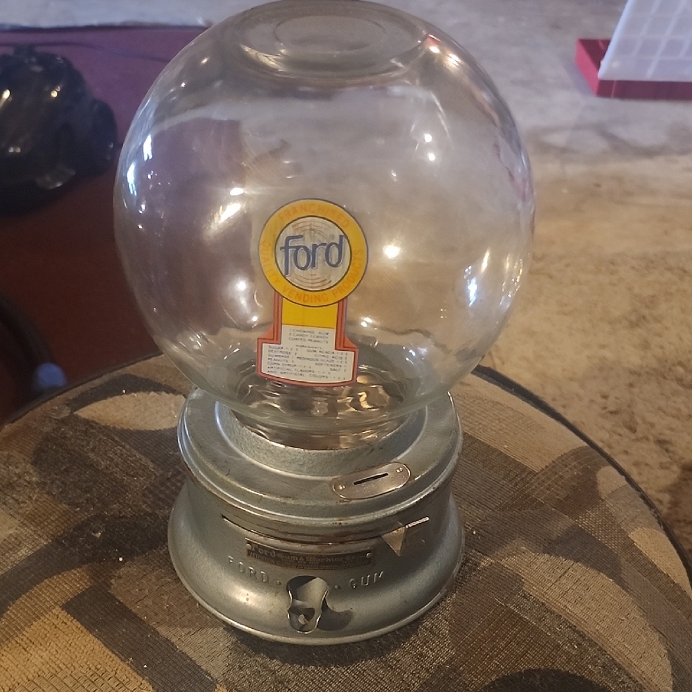 Ford Glass Gumball Dispenser with Silver Base